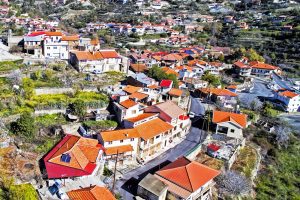 Madari Circular Trail Hiking