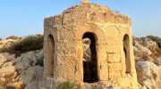 Пещерная церковь Агиои Саранда